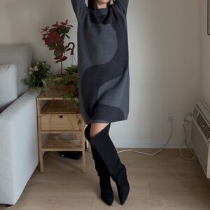 NWT Small Uniqlo x Marimekko Dark Gray Long Sleeve Dress